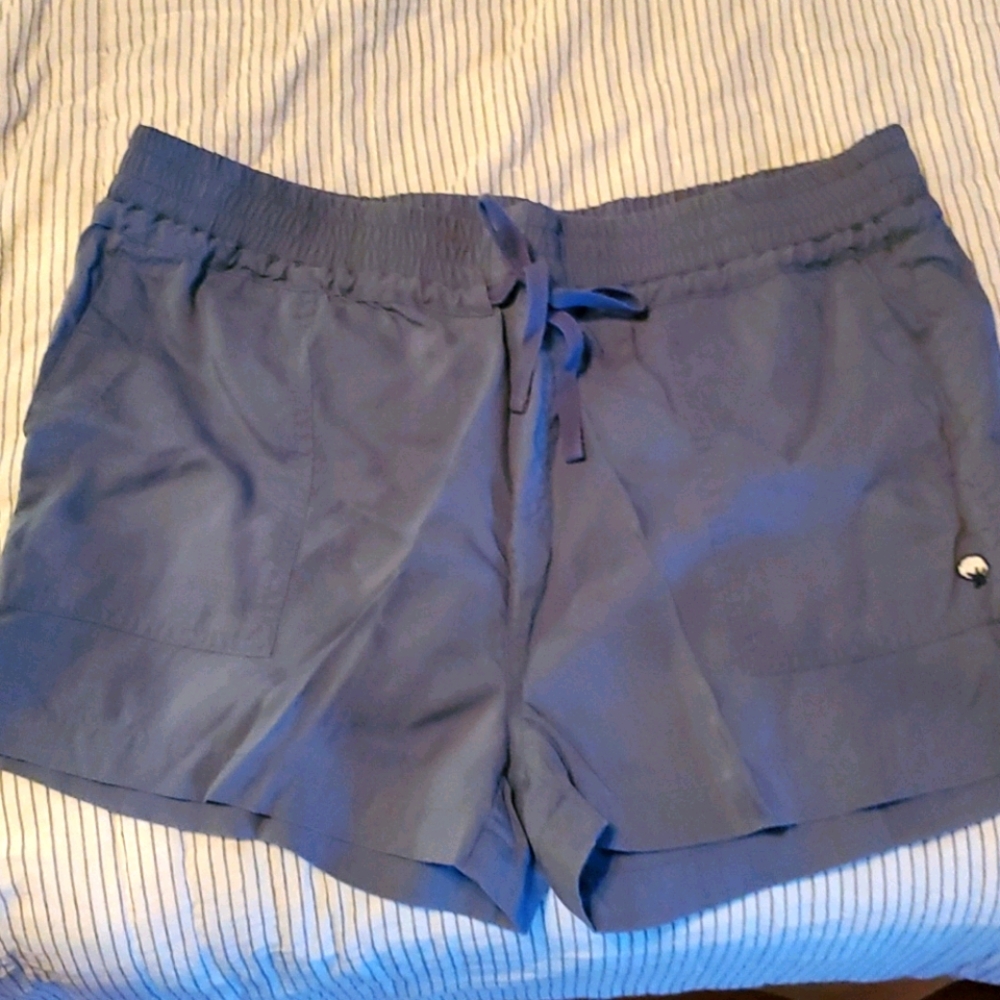 Southern Shirt Linen Shorts Large